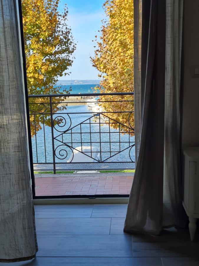 La Casetta Del Nonno Capodimonte Exteriér fotografie